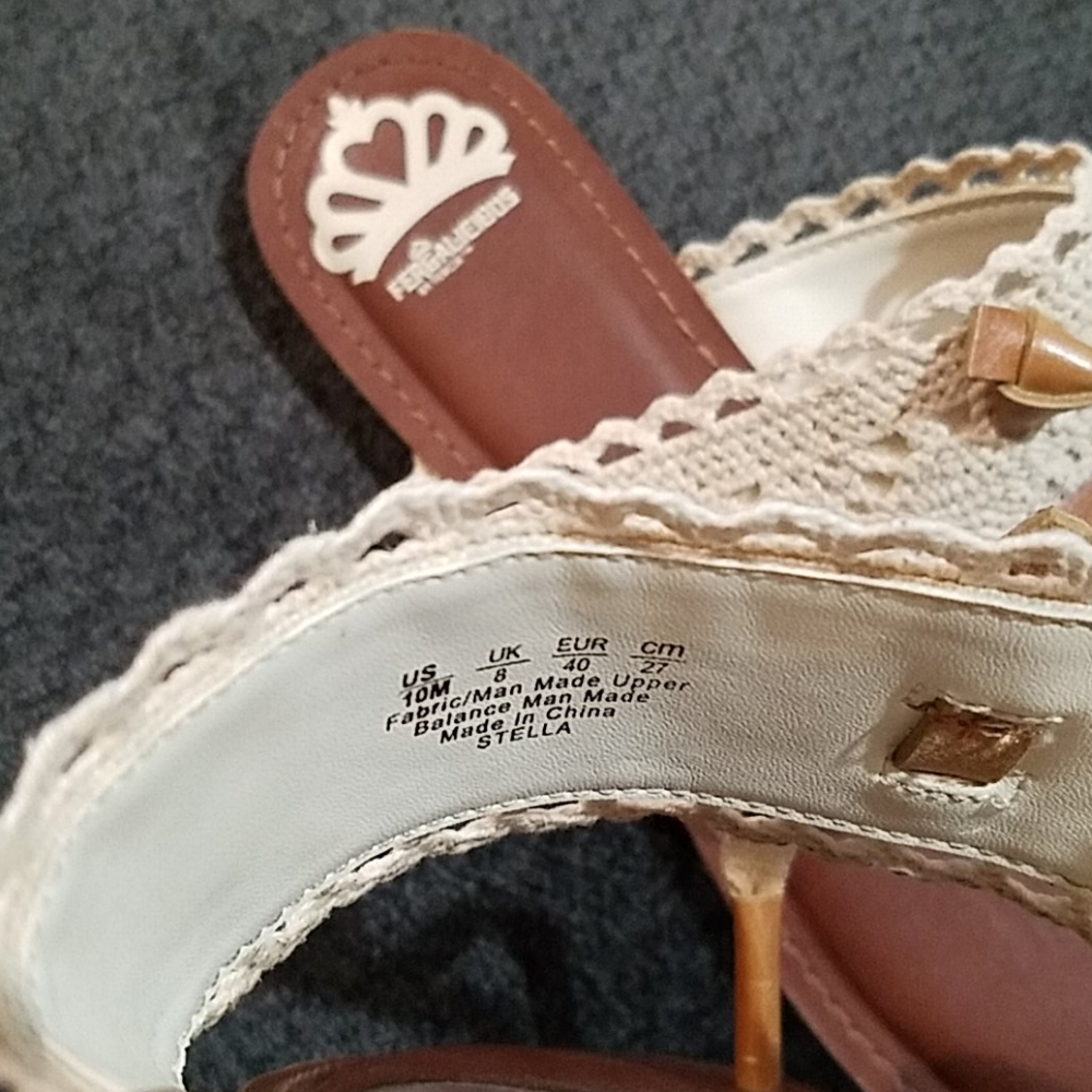 Fergalicious Crochet Sandals - Picture 4 of 6